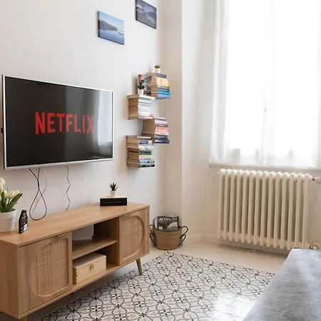 Mir Al Apartment